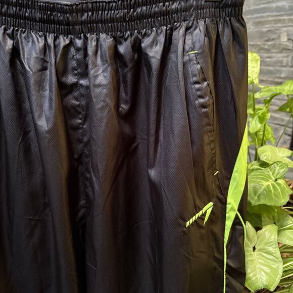 Line7 Vintage Black/Lime Windbreaker Joggers XL — Mesh Lined, Unisex Fit - Picture 3 of 8